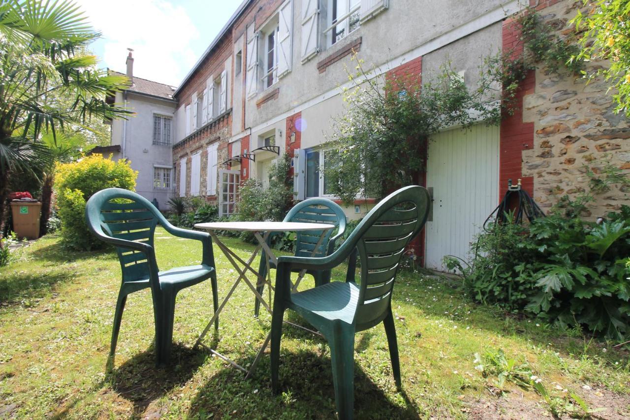 Disponible - Appartement Entier - Ligne H 15Mn Paris-Gare Du Nord, Parking Rue Gratuit, 4 Pers, Station De Train En Face Toutes Les 15Mn, Hippodrome, Cdfas, Universite, Borne Electrique, 1Er Etage Eaubonne Εξωτερικό φωτογραφία