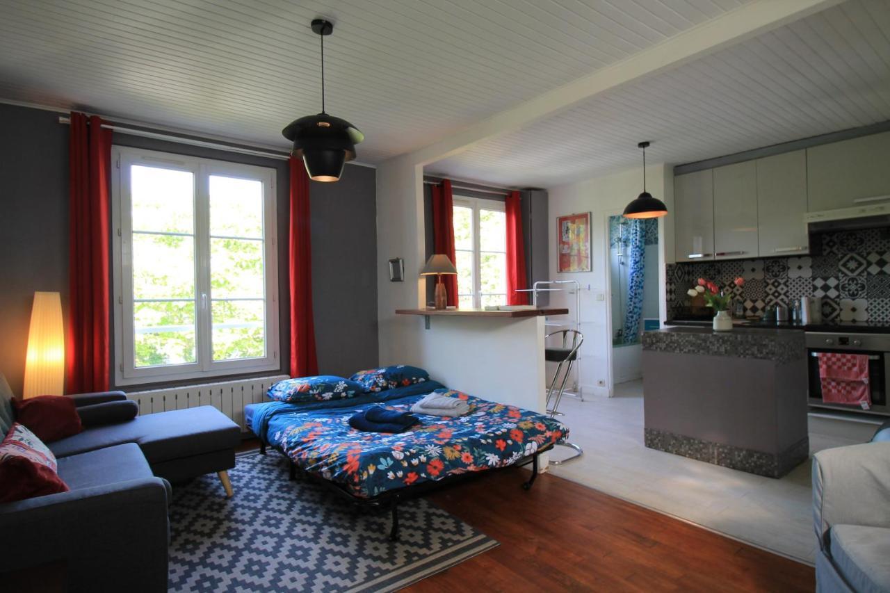 Disponible - Appartement Entier - Ligne H 15Mn Paris-Gare Du Nord, Parking Rue Gratuit, 4 Pers, Station De Train En Face Toutes Les 15Mn, Hippodrome, Cdfas, Universite, Borne Electrique, 1Er Etage Eaubonne Εξωτερικό φωτογραφία